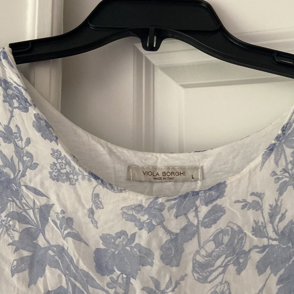 Viola Borghi lightweight blouse, size large, white & blue - Picture 3 of 5